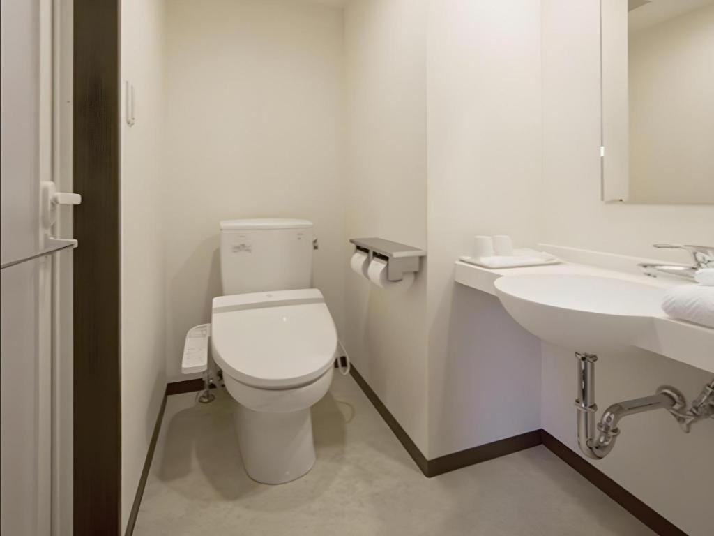 A.Suehiro Hotel Ōita Exteriör bild